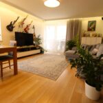 4 pokoje. 79 m2. Gen. Roi.