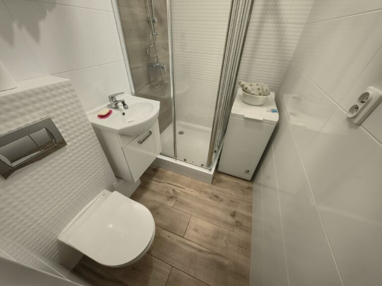 M2. bardzo dobry stan.